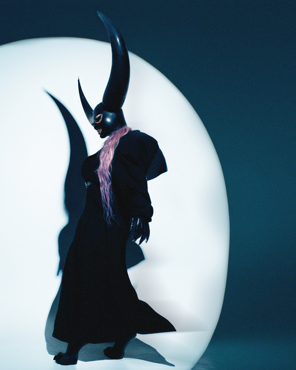 Fashion photograph by Raphael Raptopoulos
