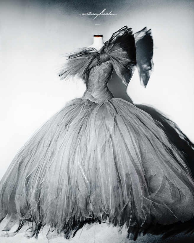 Photograph from MATIÈRES FÉCALES — THE ONE PERCENT · COLLECTION
