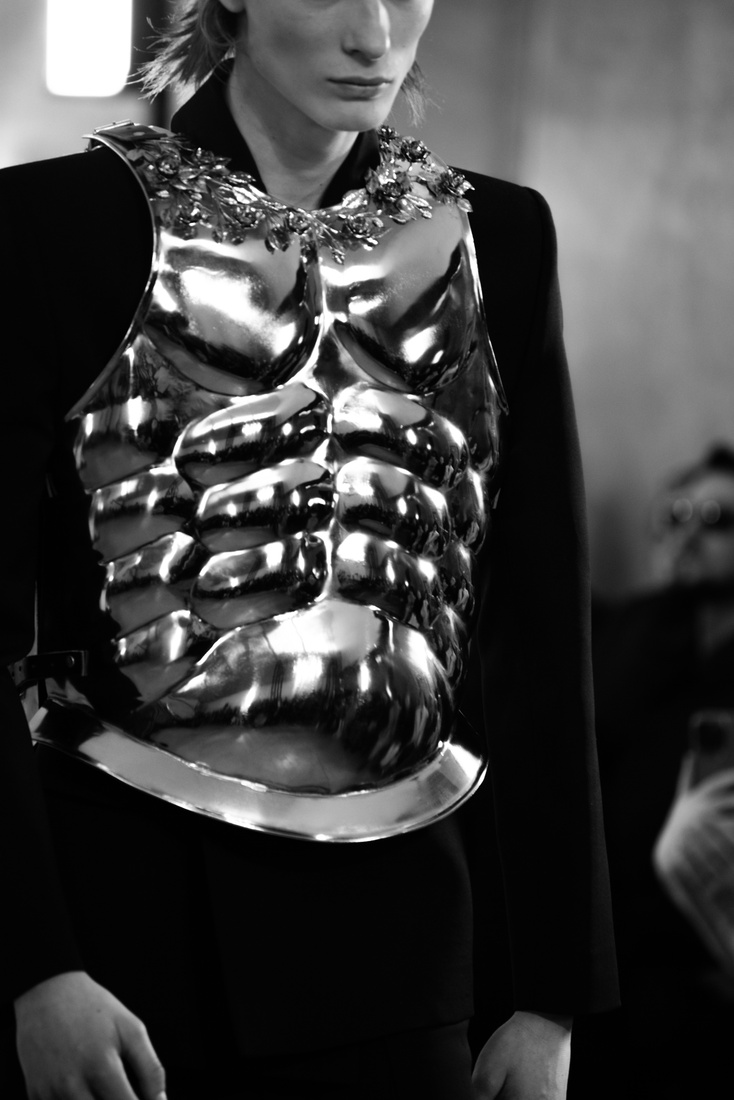 Fashion photograph by Raphael Raptopoulos